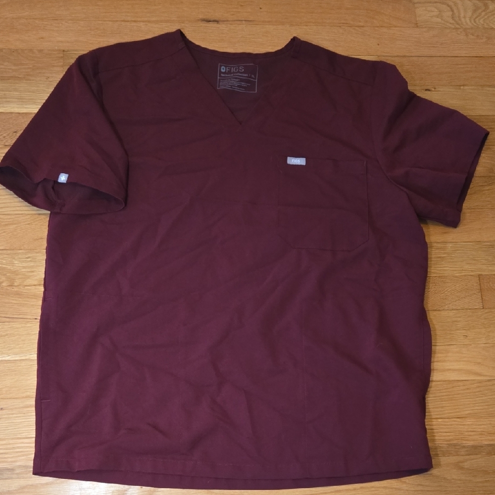 Men's Figs Red Short Scrub Top Classic Crew Neck